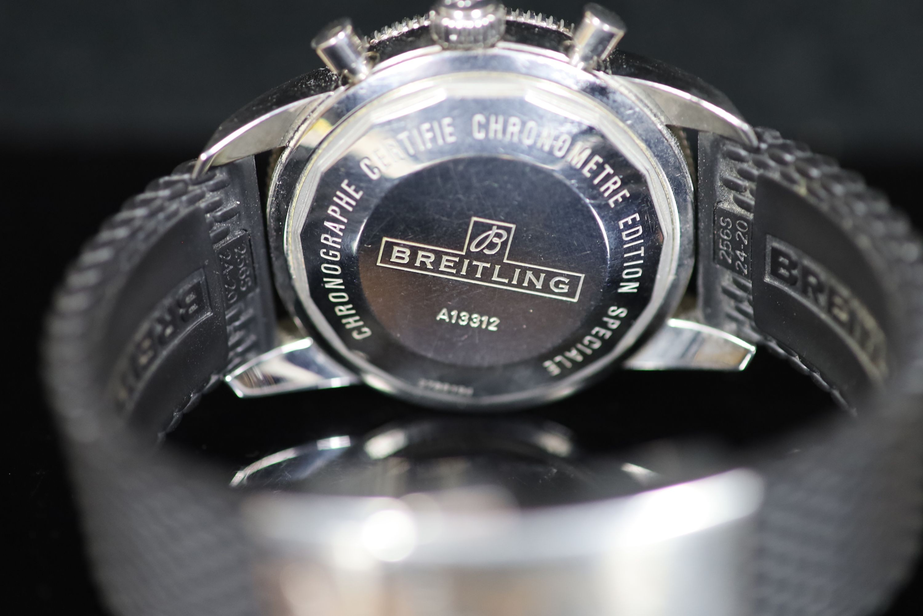 A gentleman's modern stainless steel Breitling Super Ocean automatic wrist watch